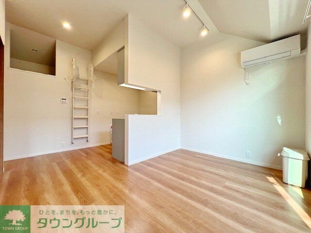 ウィステリア杉の森 B棟の物件内観写真