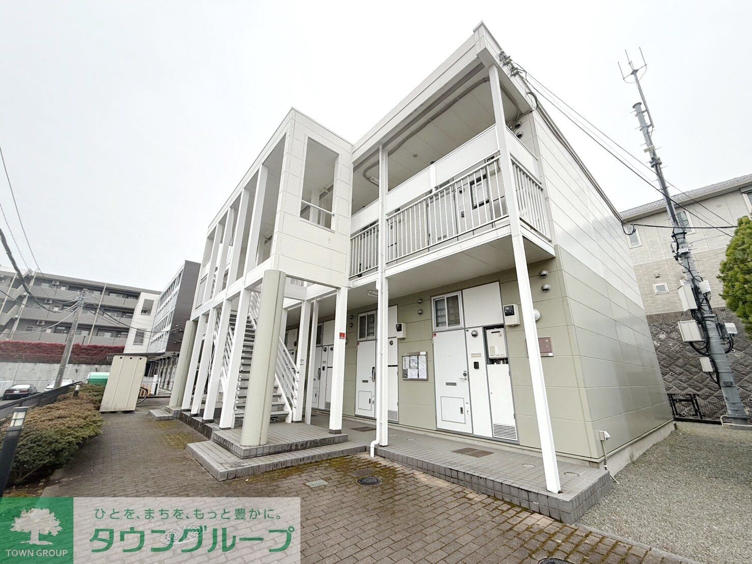 レオパレスドミールの物件外観写真