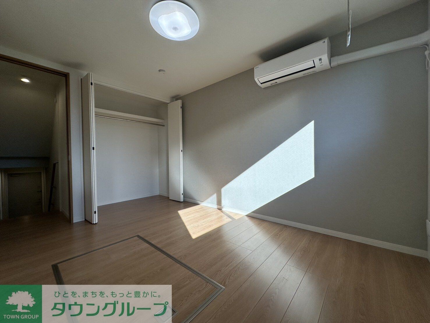 ファビラスハウスA棟の物件内観写真