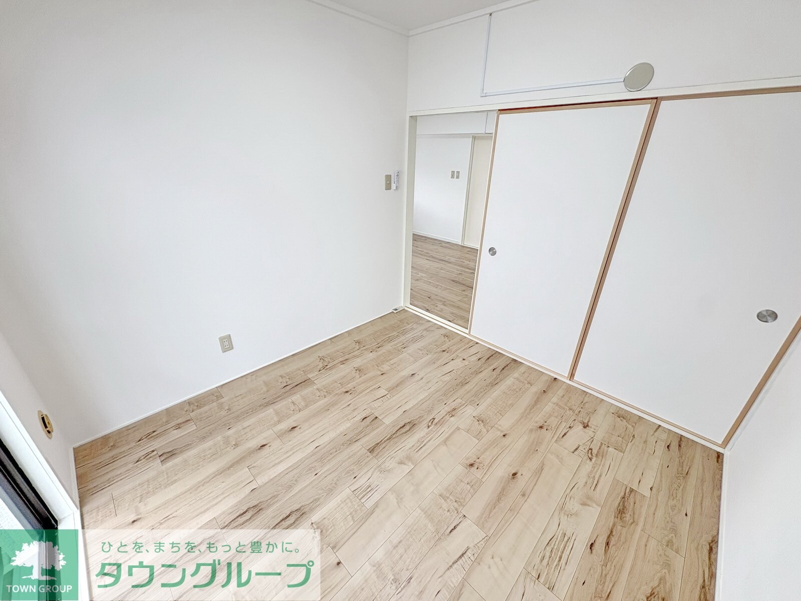 ホワイトマンションの物件内観写真