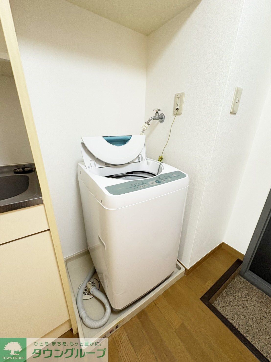 レオパレスBLOWIN IN THE WINDの物件内観写真