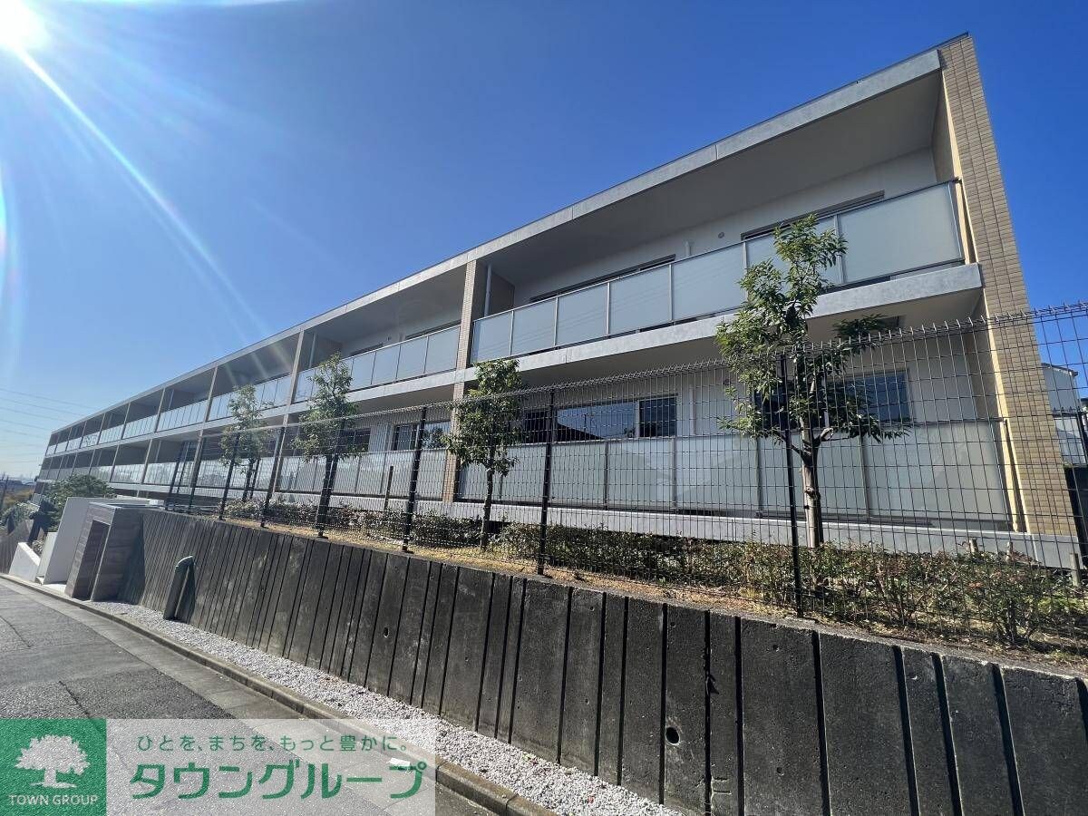 コンフォリア鷺沼三丁目の物件外観写真