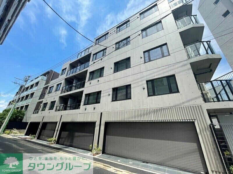 ルミーク千歳船橋の物件外観写真