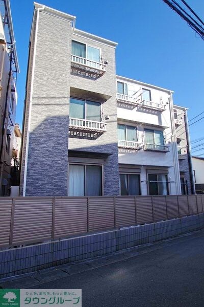 アザーレ・バモス読売ランド前の物件外観写真