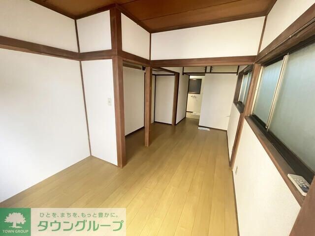 東和泉4貸家の物件内観写真