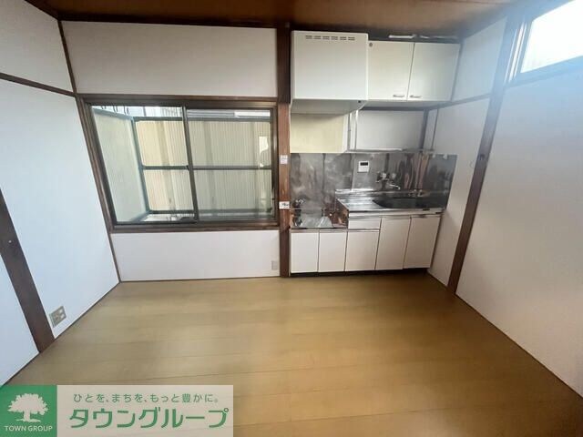 東和泉4貸家の物件内観写真