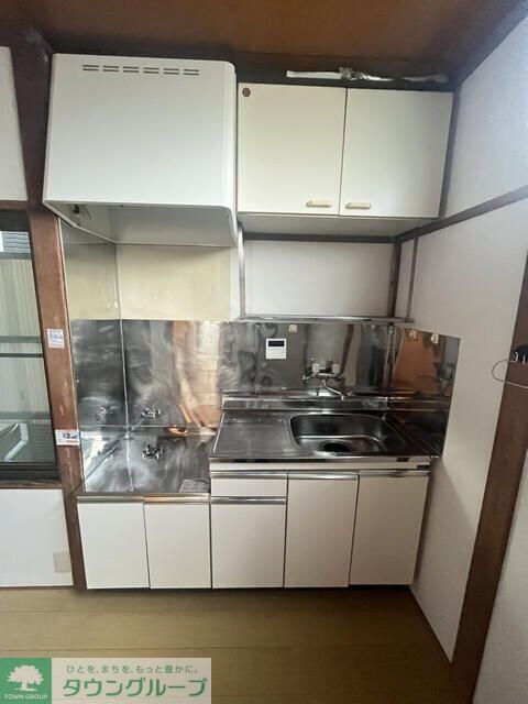 東和泉4貸家の物件内観写真