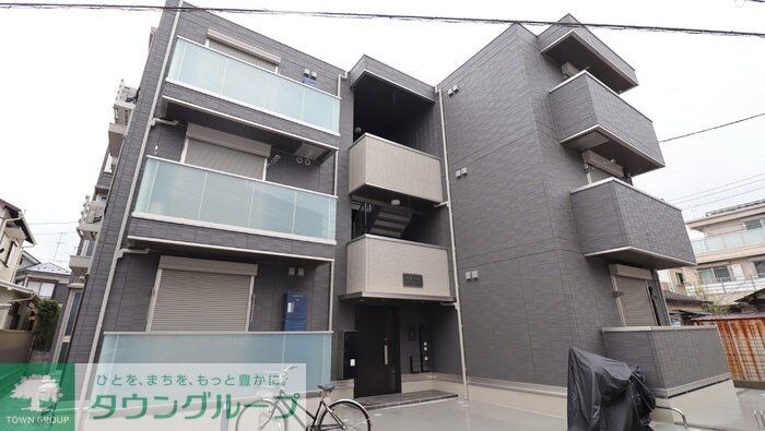 フルーヴの物件外観写真