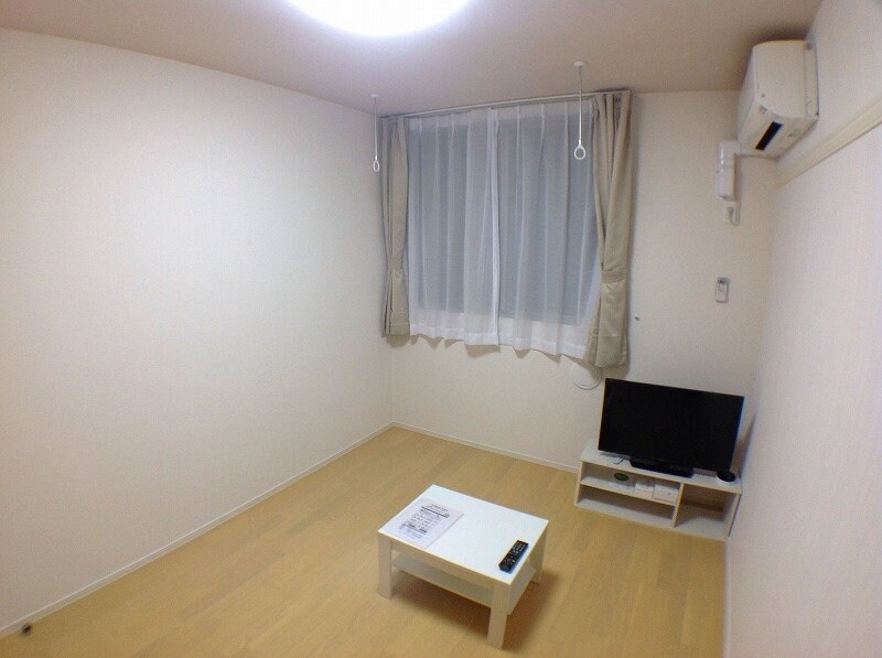 クレイノ西調布の物件内観写真