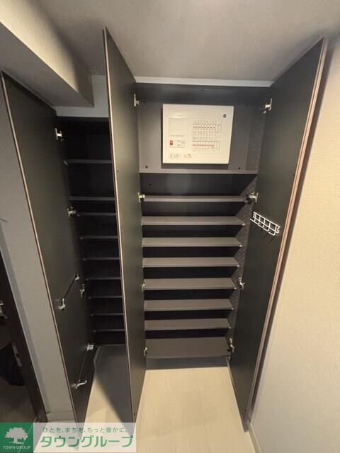 アトラスシティ千歳烏山グランスイート 杜ノ棟の物件内観写真