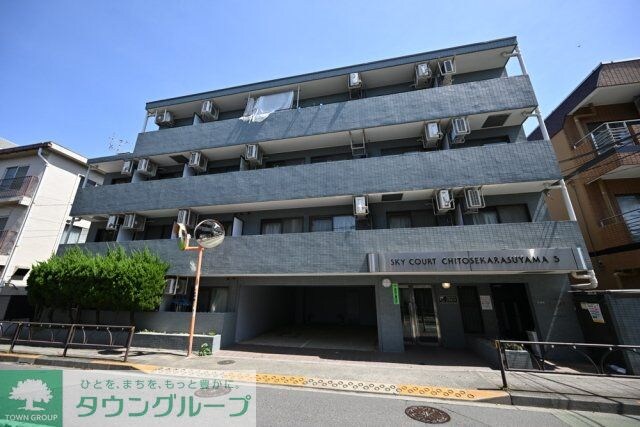 スカイコート千歳烏山第5の物件外観写真