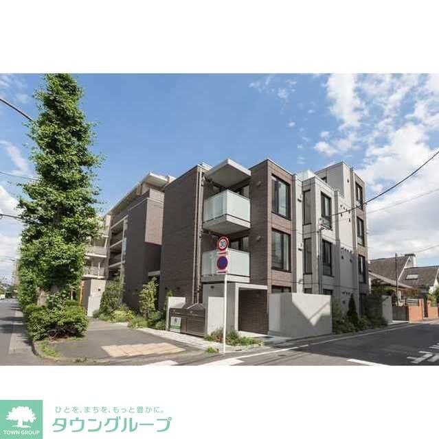 LAPiS三鷹の物件外観写真