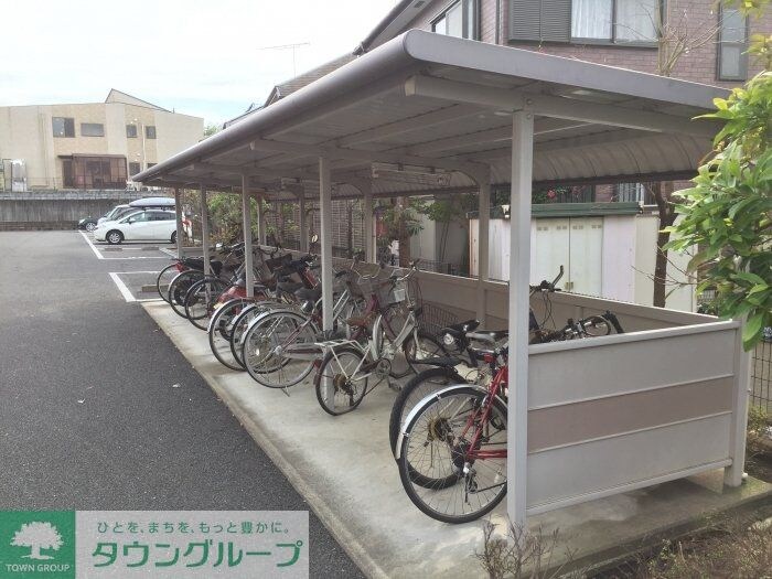 リビングタウン西寺方町の物件内観写真