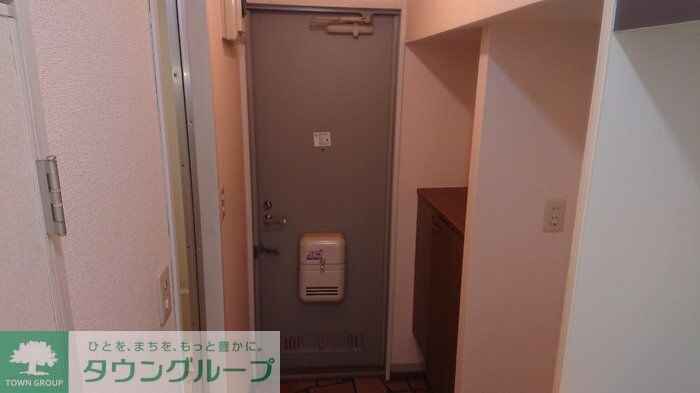 アイアンフラッツの物件内観写真