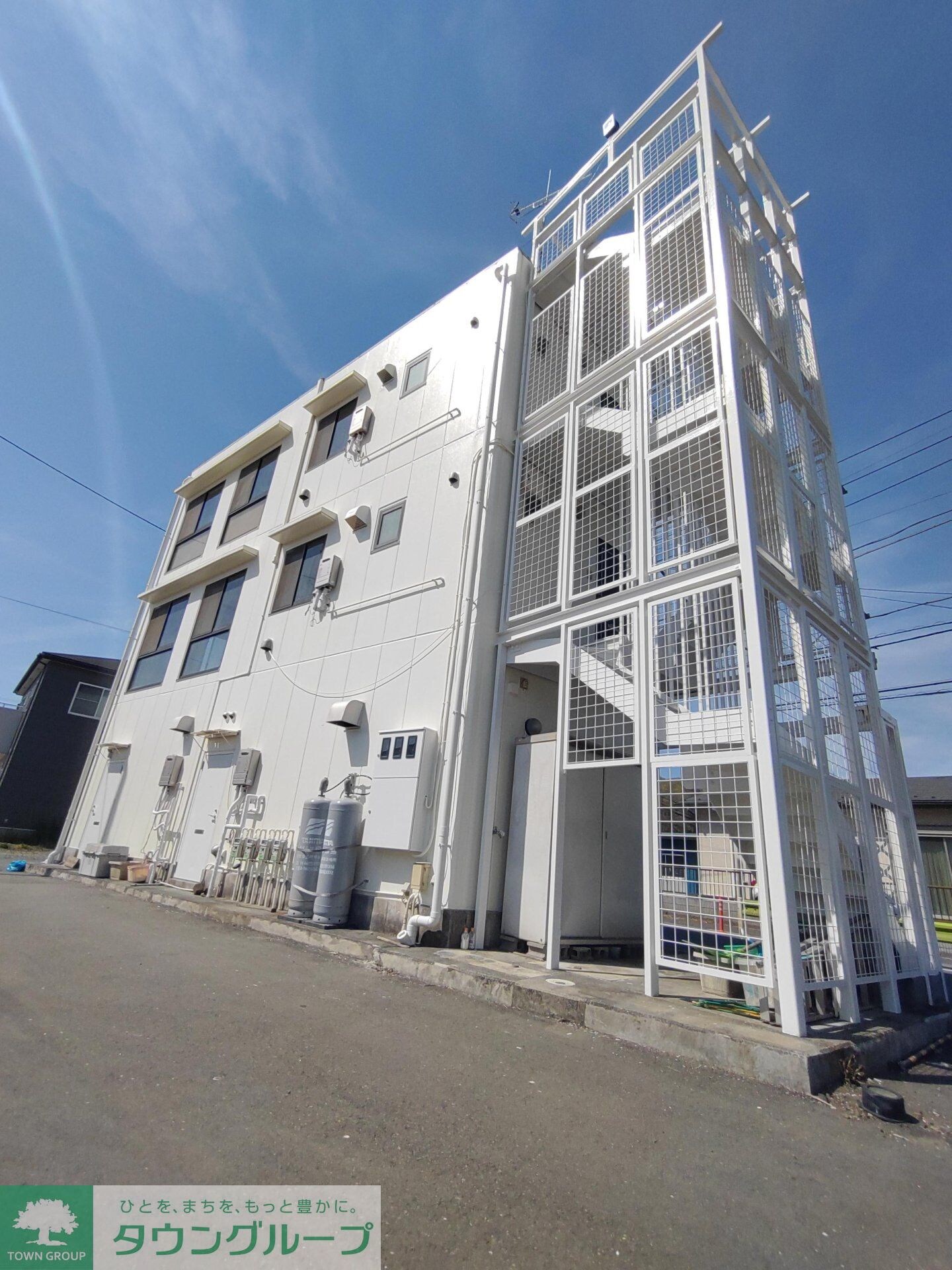 スターアークIIIの物件外観写真