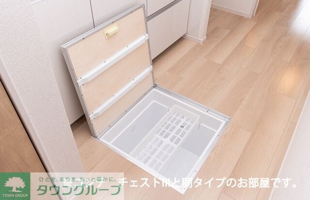 スプリング コートの物件内観写真