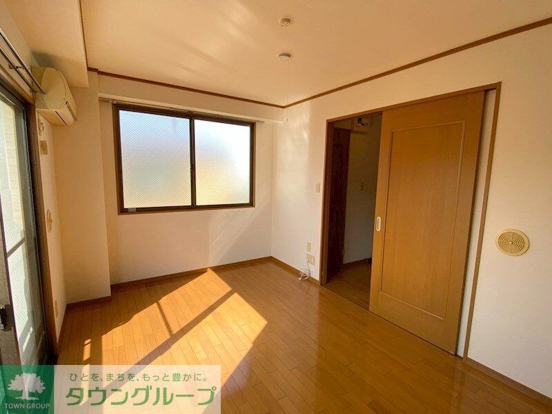 オレンジヒルズの物件内観写真