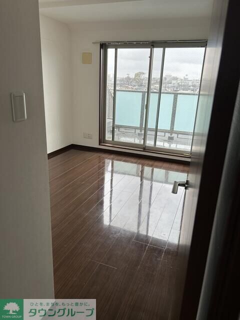 シャトレセリシエの物件内観写真