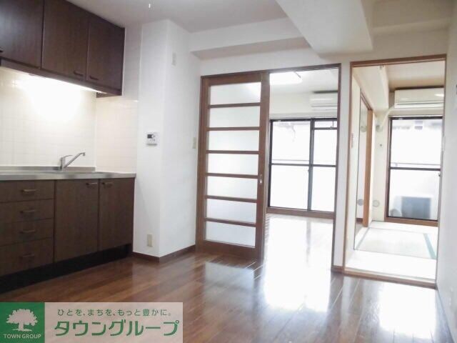 ノブ・ナカハラの物件内観写真