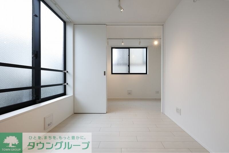 Fullea若林の物件内観写真