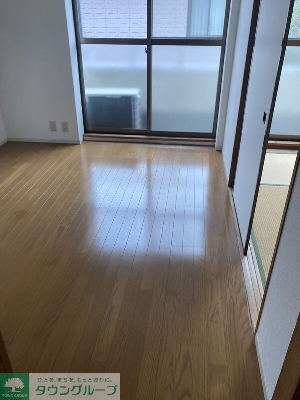 フラワーパレスの物件内観写真