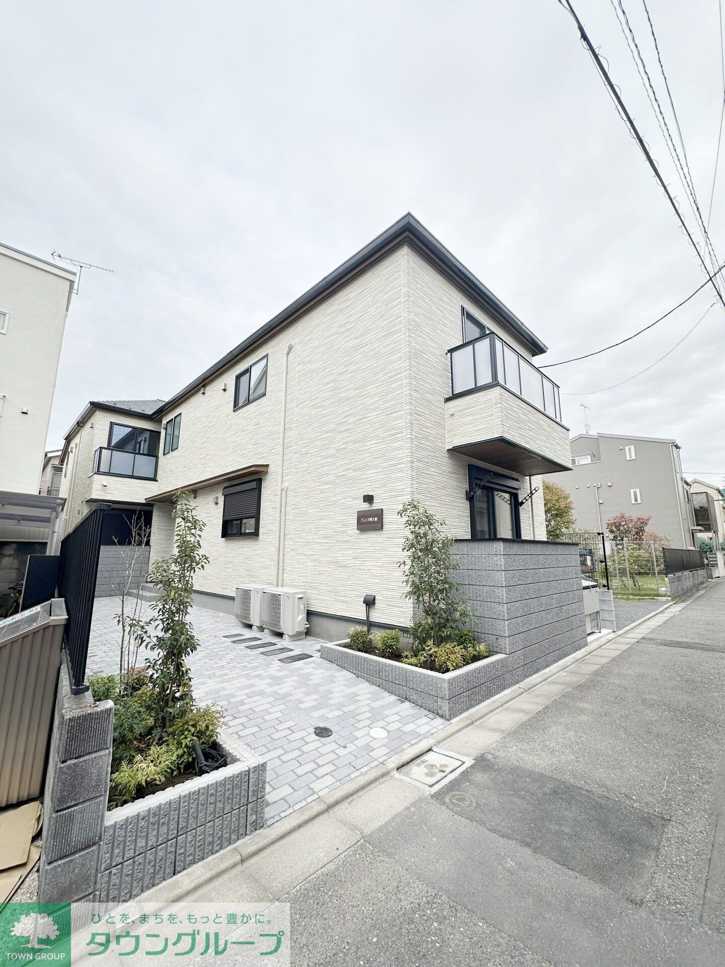 プレジオ明大前の物件外観写真