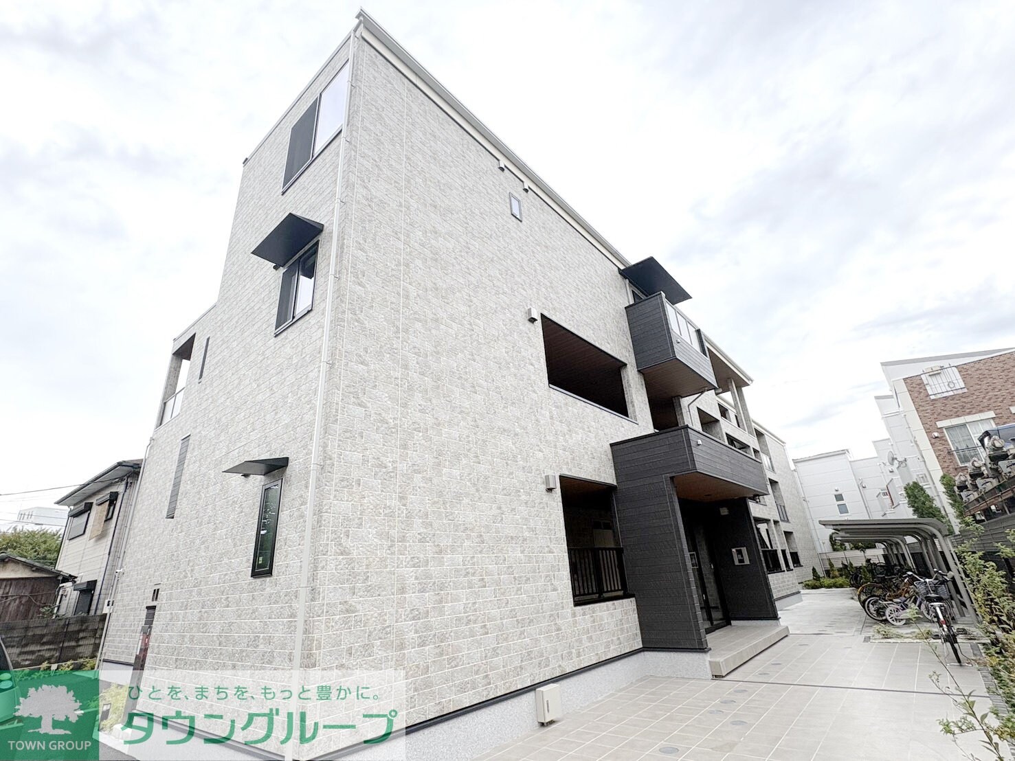 アンソレイユの物件外観写真