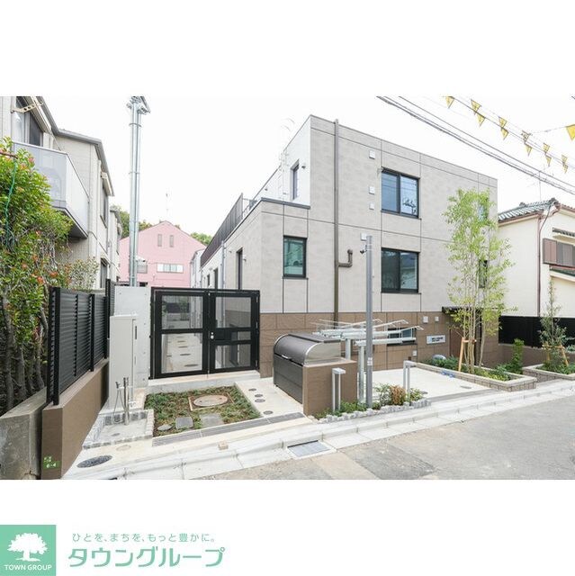 ウェルスクエア駒場東大前の物件外観写真