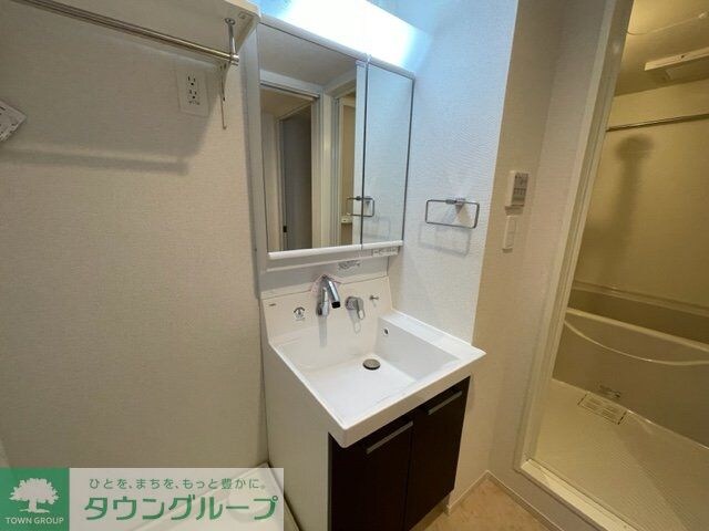 エルファーロ駒沢公園Iの物件内観写真