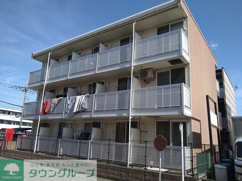 レオパレスパンシーの物件外観写真