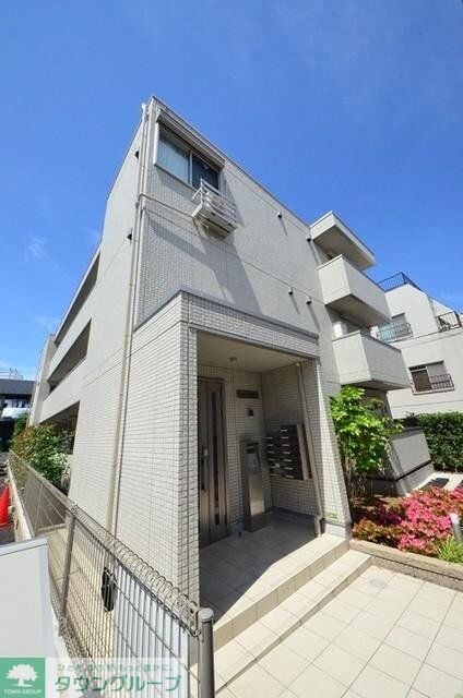 フラット明大前の物件内観写真