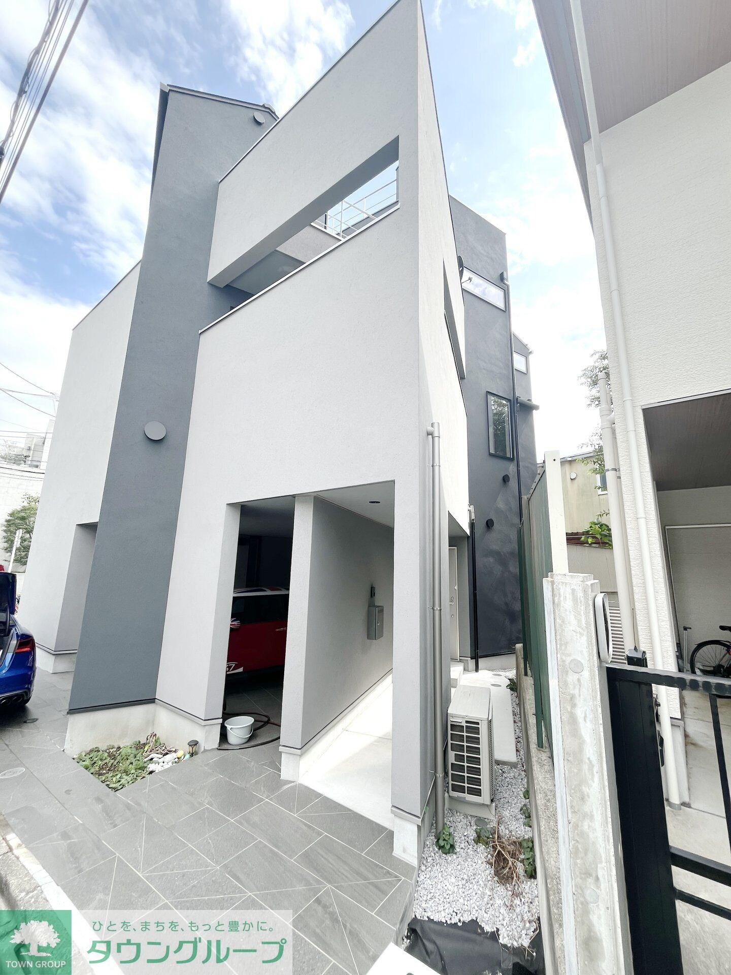 松原戸建の物件外観写真