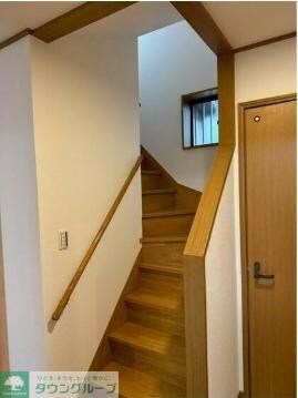 渋谷区本町5丁目戸建の物件内観写真