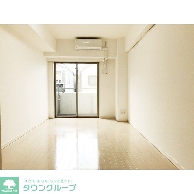 ジェイフラッツ初台の物件内観写真