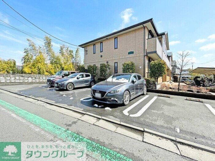 SHAMROCK HILLS の物件内観写真