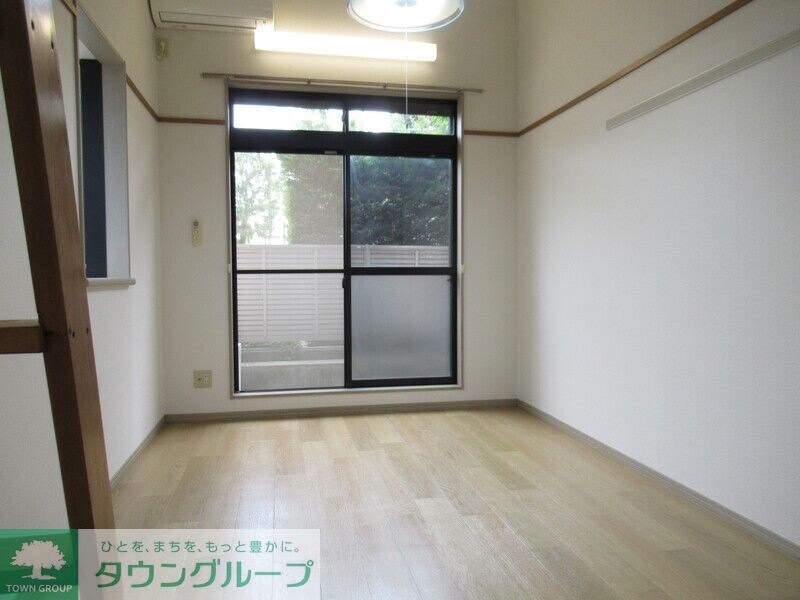 コアフォーレストタウンIの物件内観写真