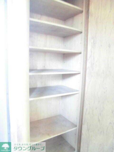 ノブ・ナカハラの物件内観写真