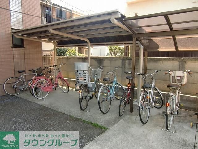 ノブ・ナカハラの物件内観写真