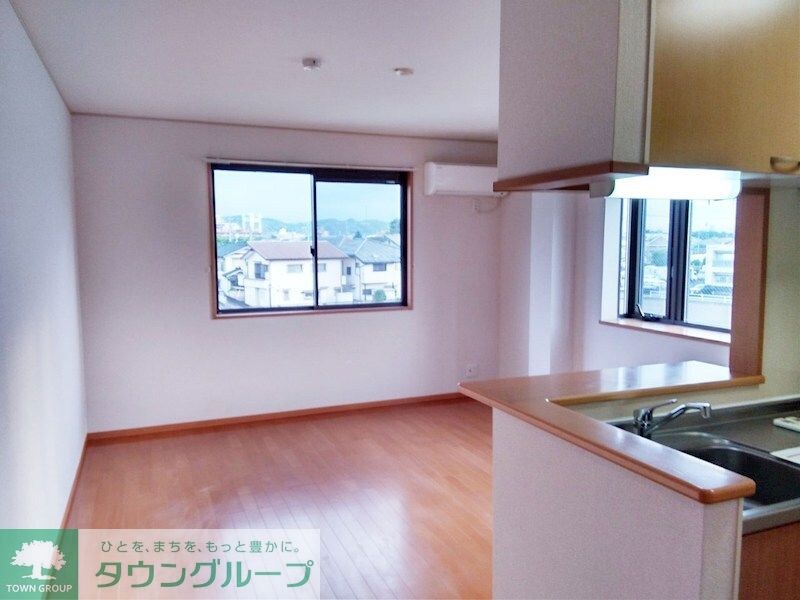 アムール・シャンテ是政の物件内観写真