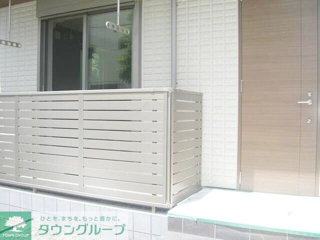 日新町2丁目戸建の物件内観写真