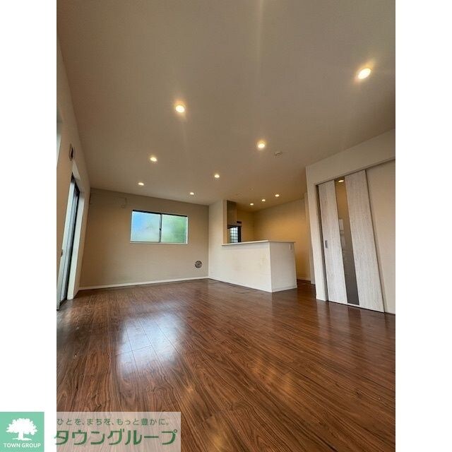 前原町3丁目貸家の物件内観写真