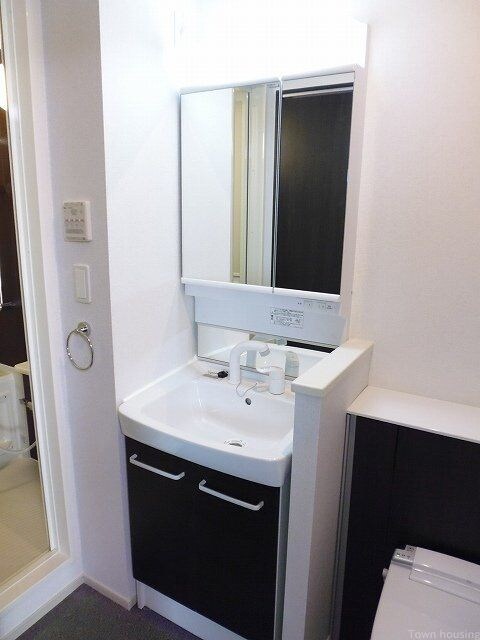 OPERAの物件内観写真