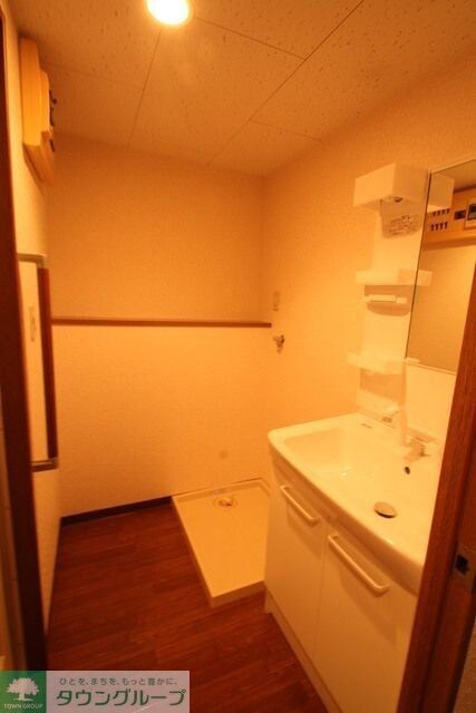 シャトルコートの物件内観写真