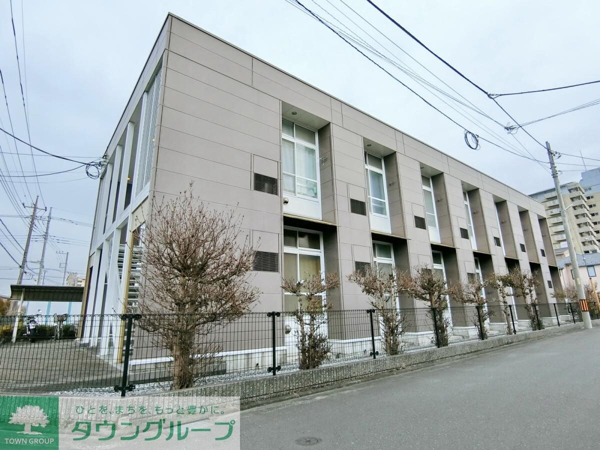 レオパレス上砂の物件外観写真