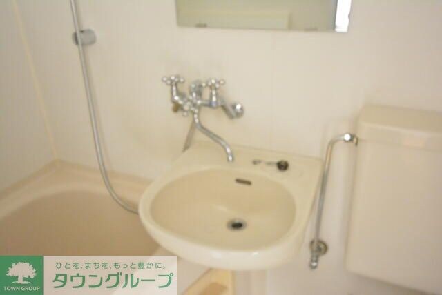 Life in聖蹟の物件内観写真