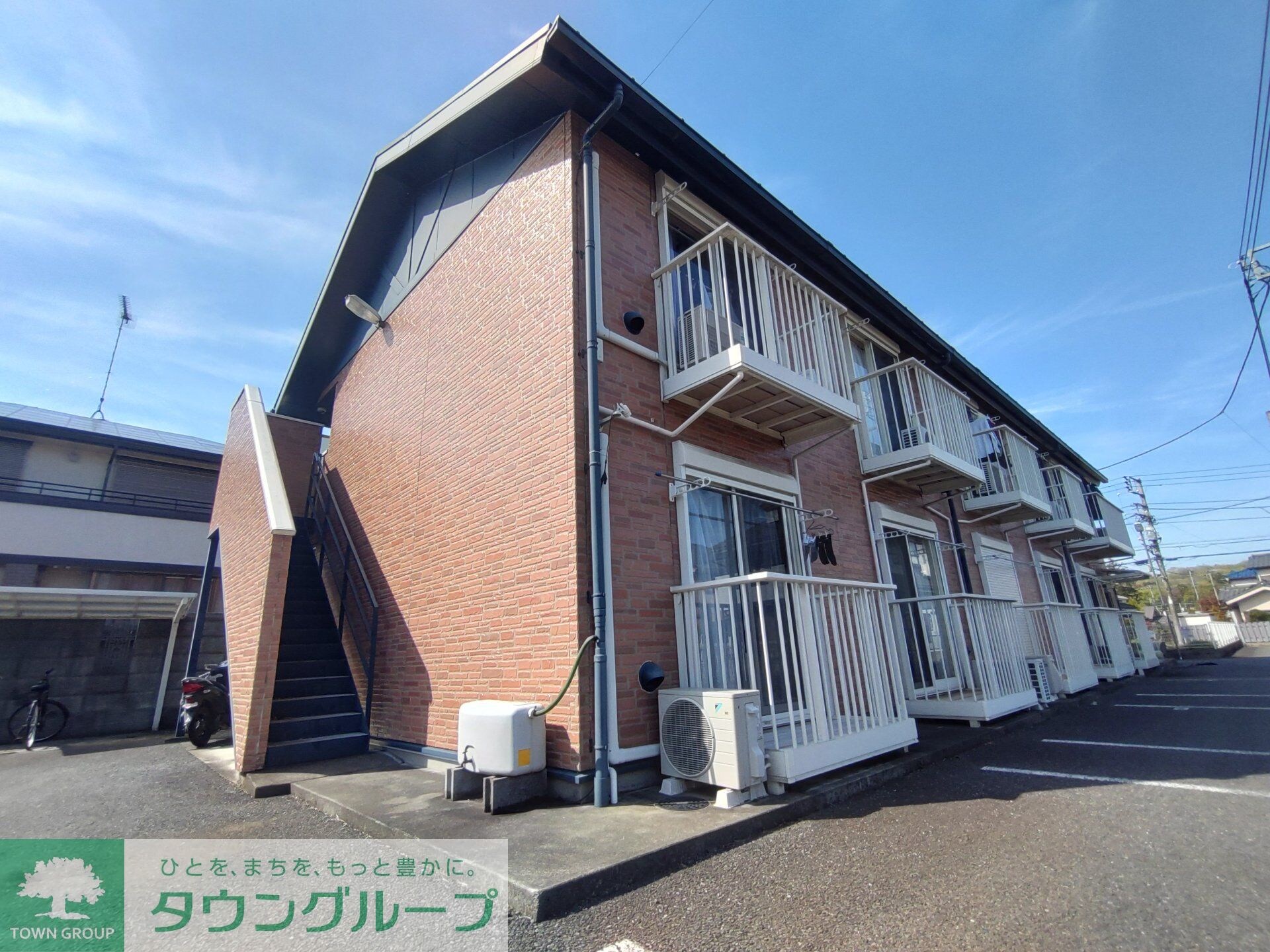 トリコロール・ベルデの物件外観写真