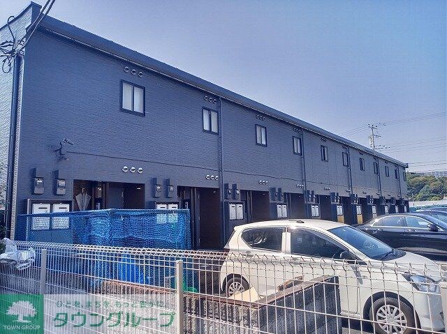 レオパレス純IIIの物件外観写真