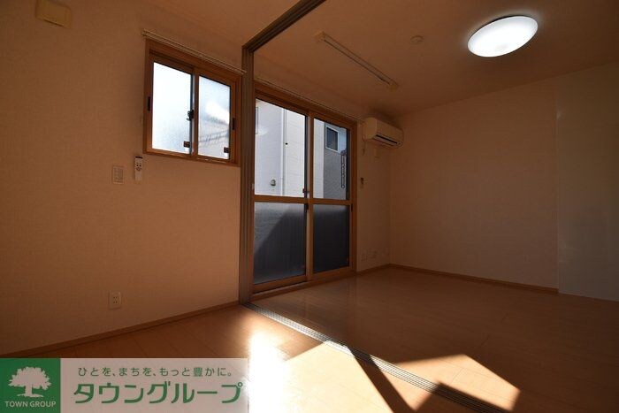 ウィスタリア・モナリエの物件内観写真