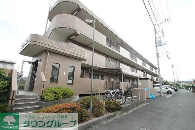 ペルージュ諏訪の物件外観写真