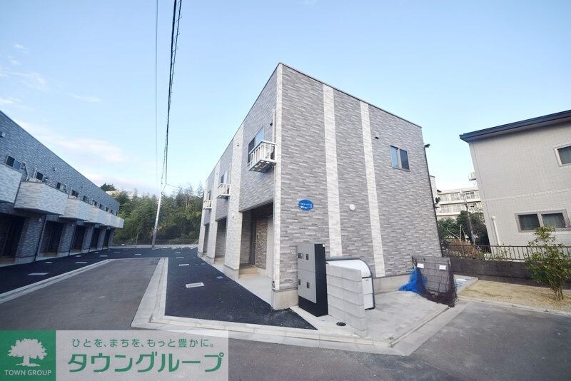 YMオートヴィラB棟の物件外観写真